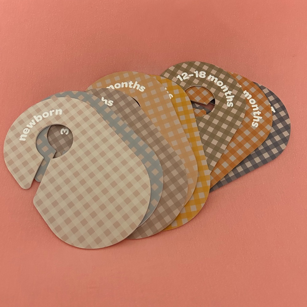 Baby closet dividers